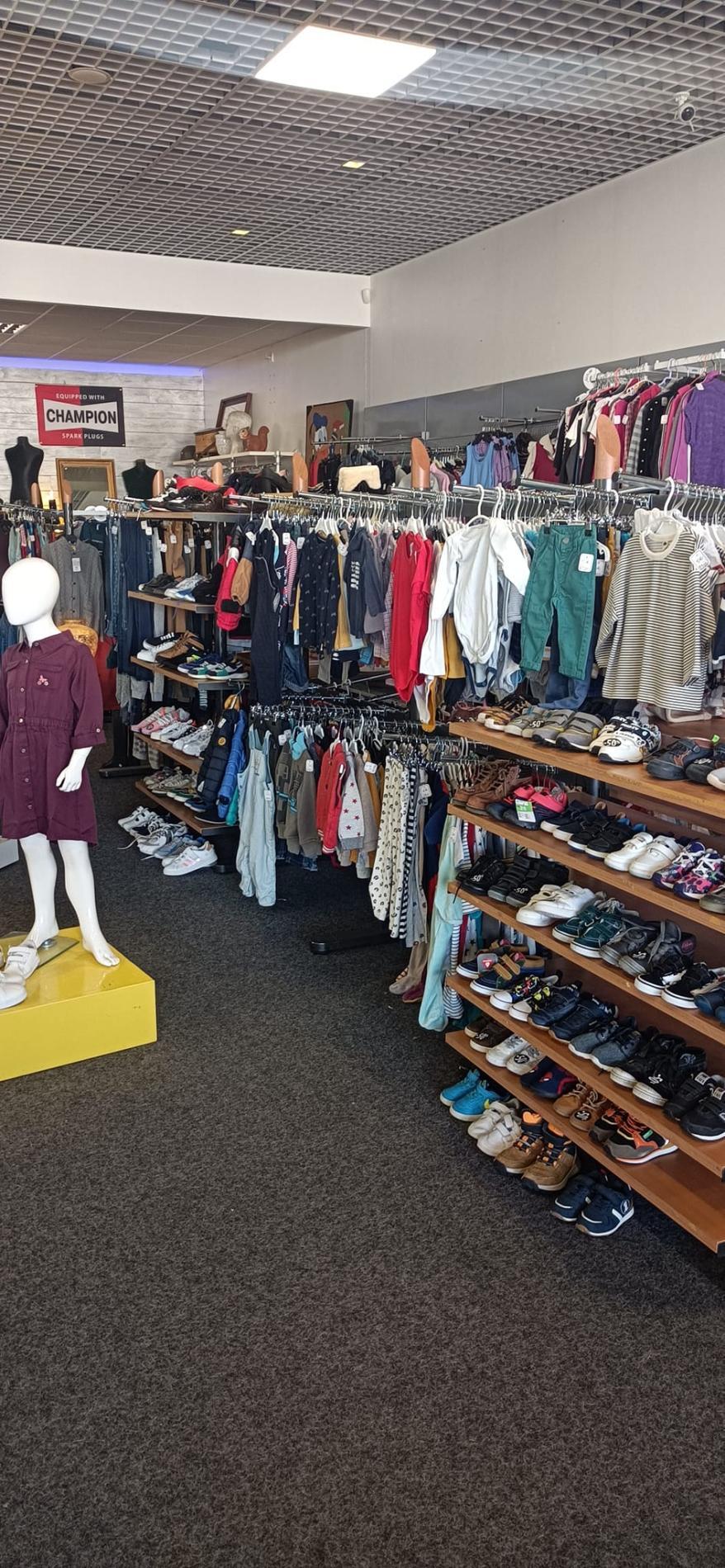 2 achet&eacute;s le 3e OFFERT!!